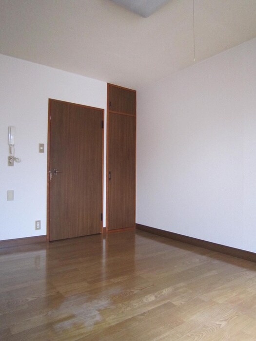 物件内観写真14　(居室)