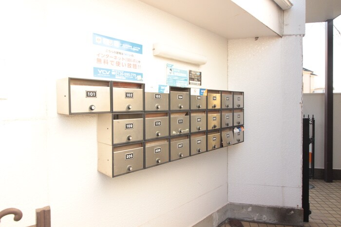 物件外観写真4　(建物設備)