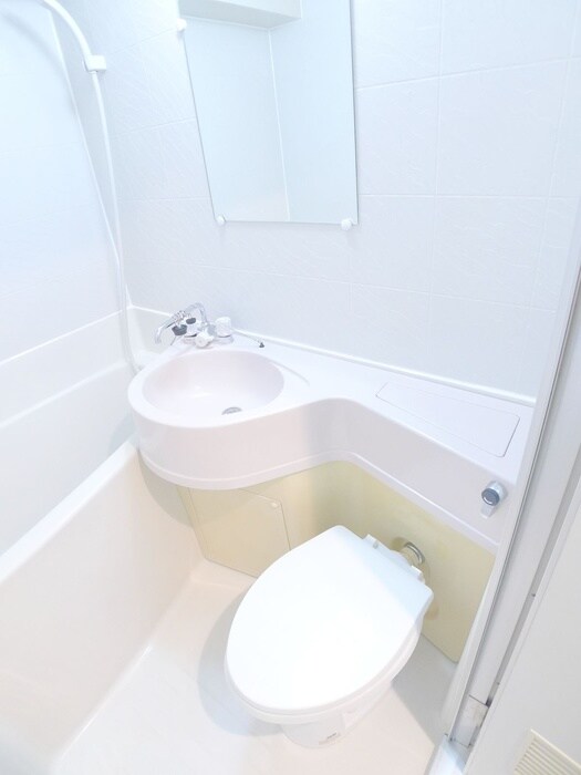 物件内観写真13　(トイレ)