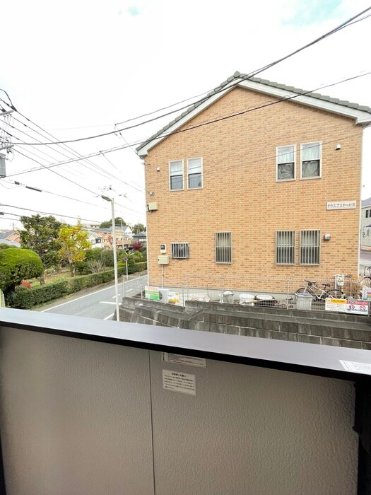 物件内観写真16　(室内からの展望)