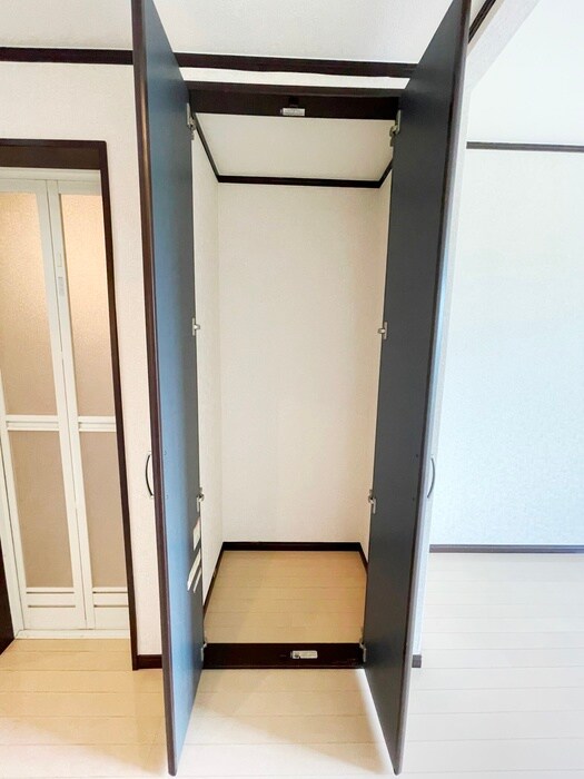 物件内観写真9　(収納)