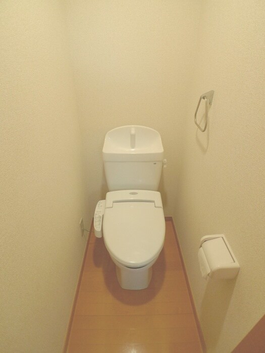 物件内観写真9　(トイレ)