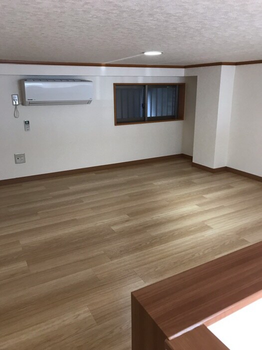 物件内観写真11　(ロフト)
