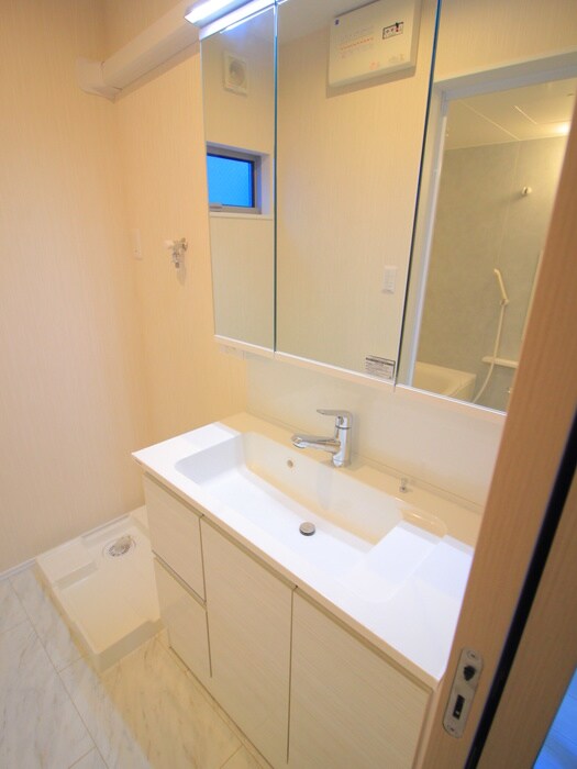 物件内観写真14　(洗面)