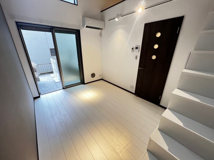 物件内観写真7　(居室)