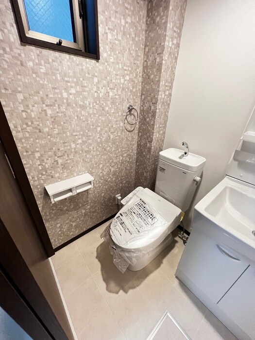 物件内観写真14　(トイレ)