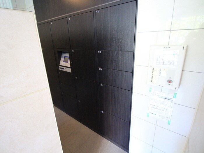 物件外観写真6　(建物設備)