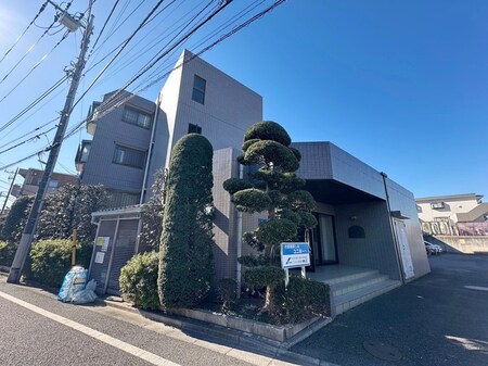エステート南大泉外観写真