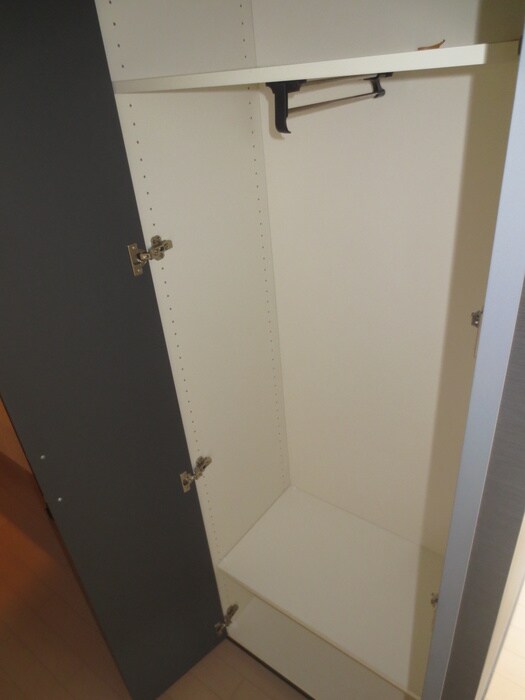 物件内観写真16　(収納)