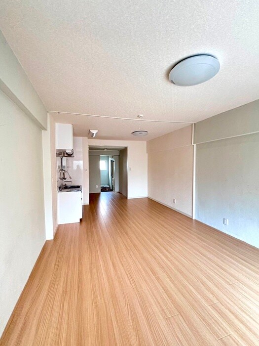 物件内観写真19　(居室)