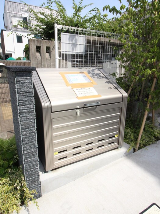 物件外観写真6　(建物設備)