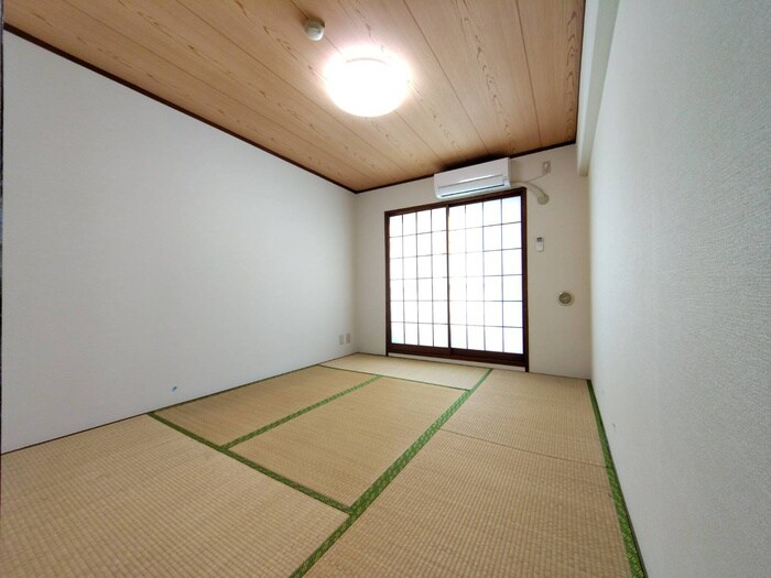 物件内観写真6　(居室)