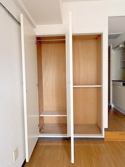 物件内観写真9　(収納)
