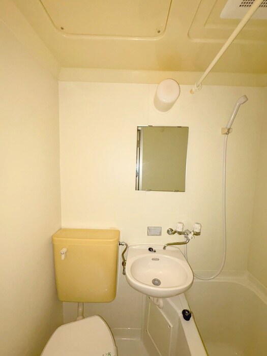 物件内観写真13　(洗面)