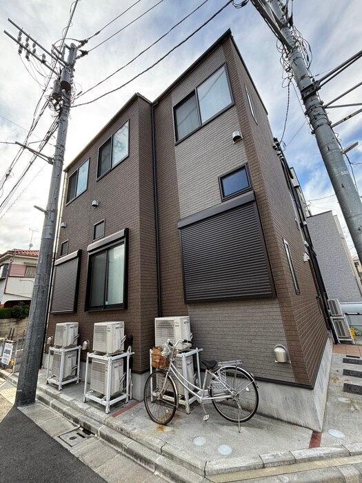 物件外観写真2　(外観写真)