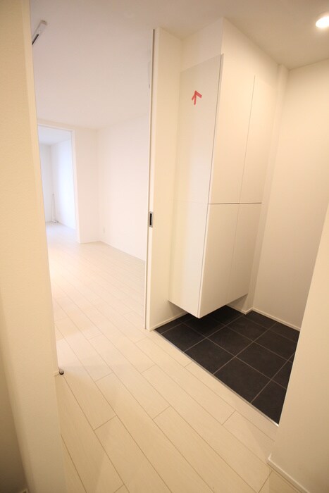 物件内観写真17　(玄関)