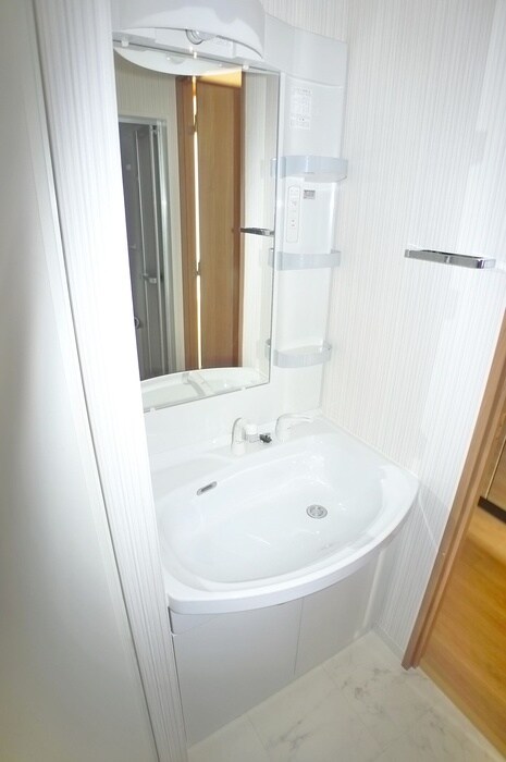 物件内観写真12　(洗面)