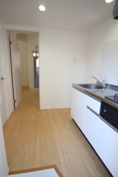 物件内観写真18　(廊下)