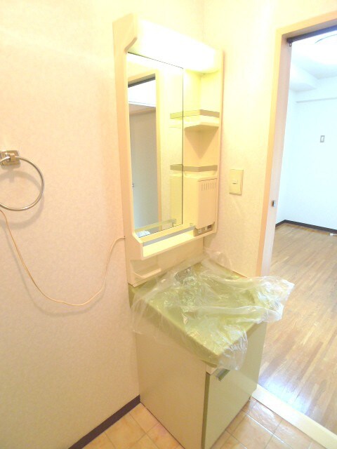 物件内観写真8　(洗面)