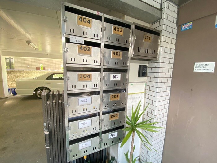 物件外観写真4　(建物設備)