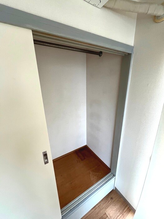 物件内観写真16　(収納)
