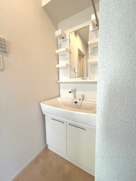 物件内観写真10　(洗面)