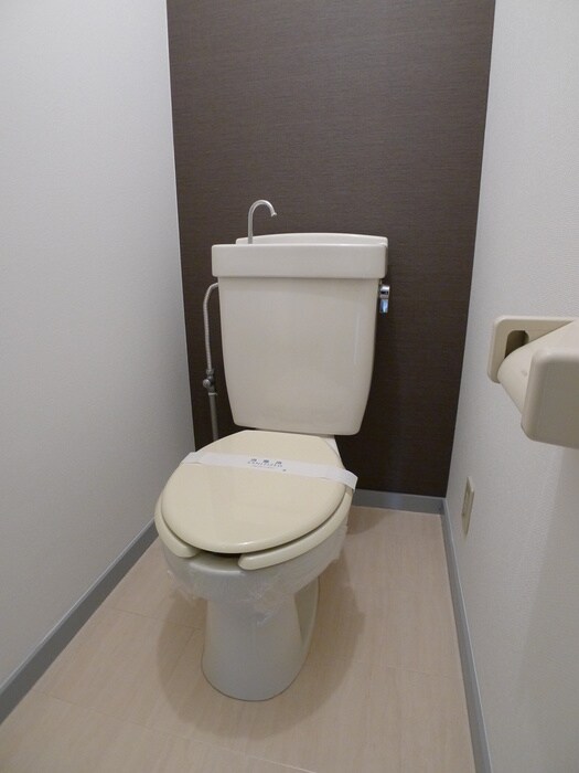 物件内観写真9　(トイレ)