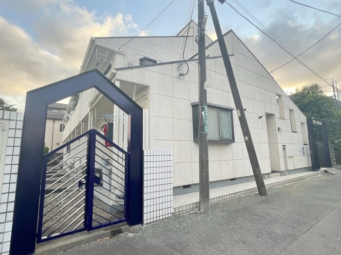 雅１７ワイズの外観写真