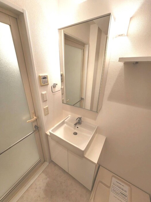 物件内観写真12　(洗面)