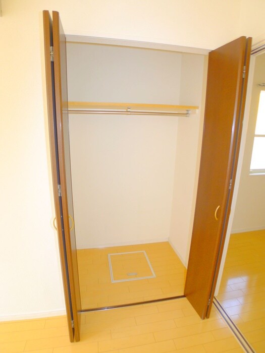 物件内観写真22　(収納)