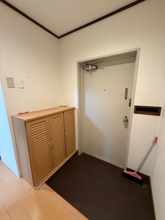 シャンボール洗足池(101)の玄関