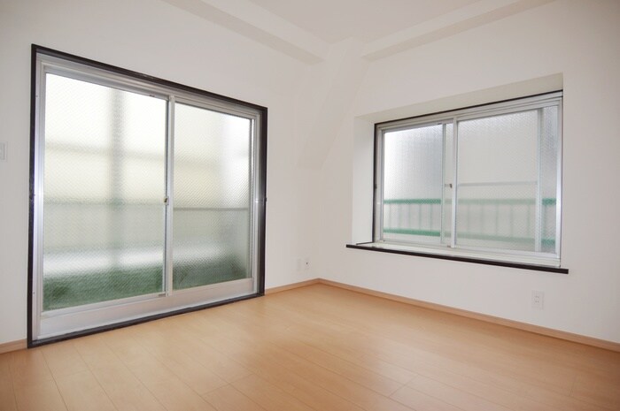 物件内観写真5　(居室)