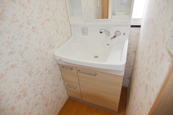 物件内観写真10　(洗面)