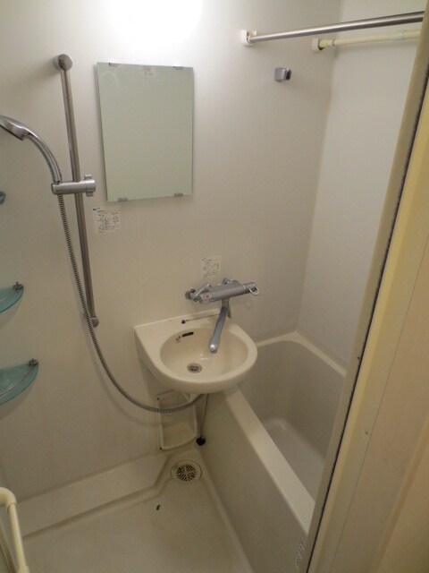 物件内観写真9　(バス／シャワールーム等)