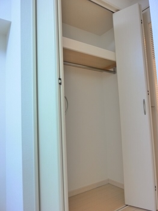 物件内観写真10　(収納)