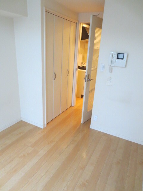 物件内観写真11　(居室)