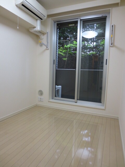 物件内観写真12　(居室)