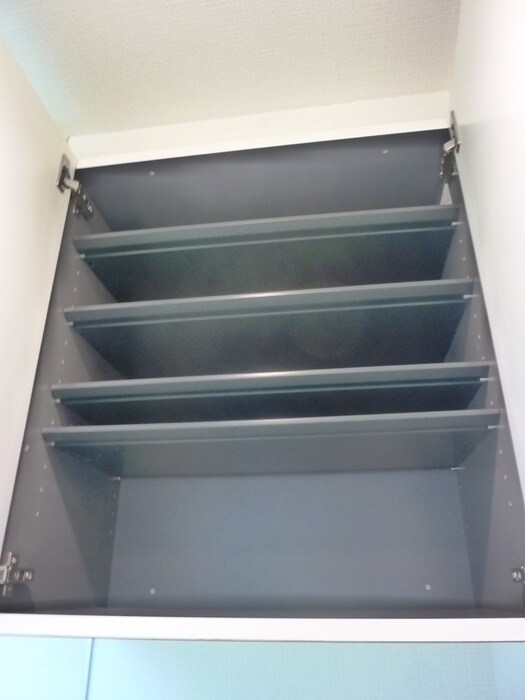 物件内観写真16　(収納)