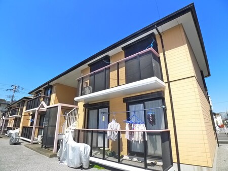 ボナ－ル滝沢Ｂ棟外観写真