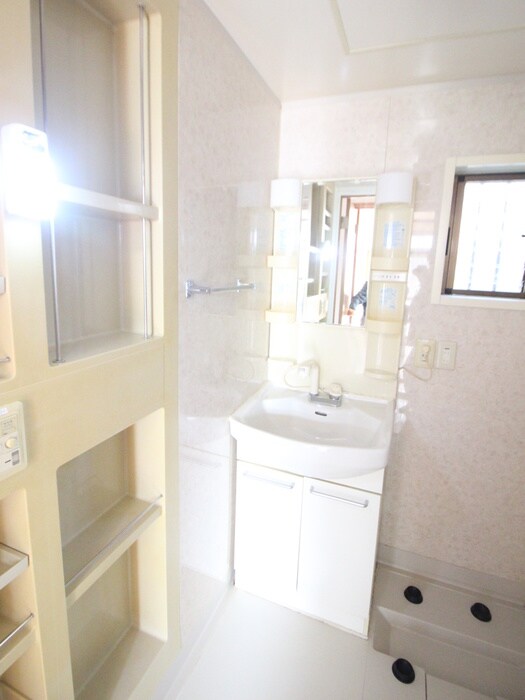 物件内観写真19　(洗面)