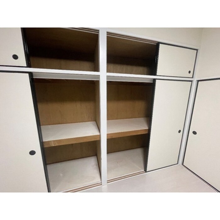 物件内観写真9　(収納)