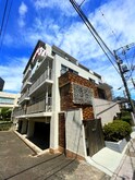 アート ヴィラ