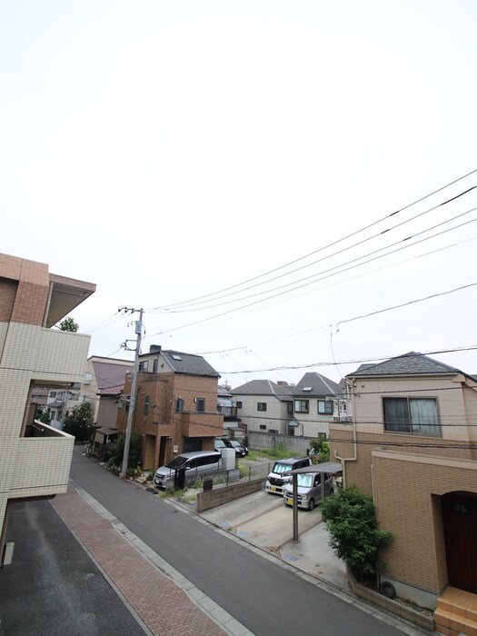 物件内観写真22　(室内からの展望)