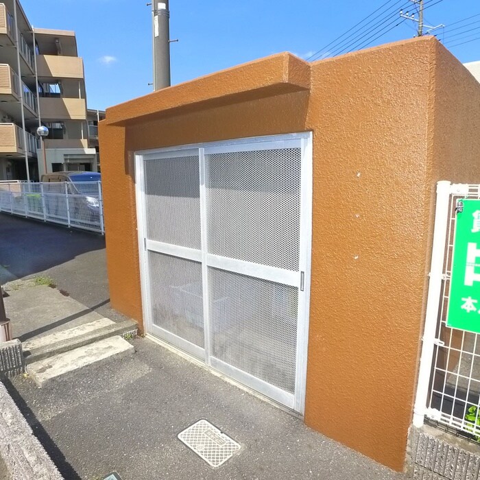 物件外観写真4　(建物設備)
