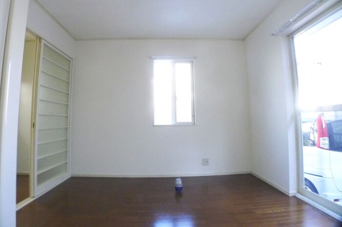 物件内観写真11　(居室)