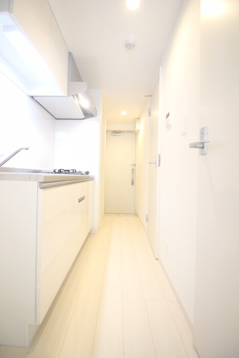 物件内観写真20　(廊下)