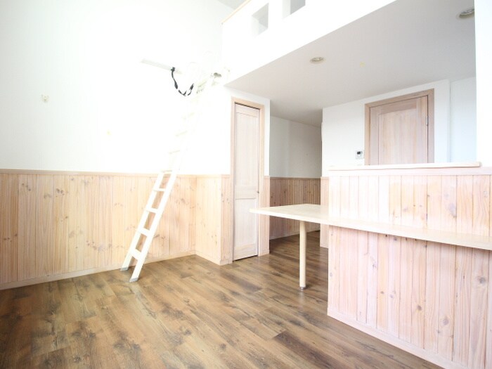 物件内観写真8　(居室)