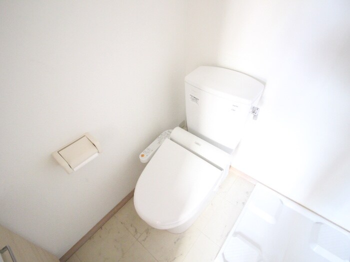 物件内観写真12　(トイレ)