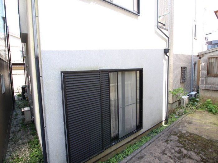 物件内観写真20　(室内からの展望)