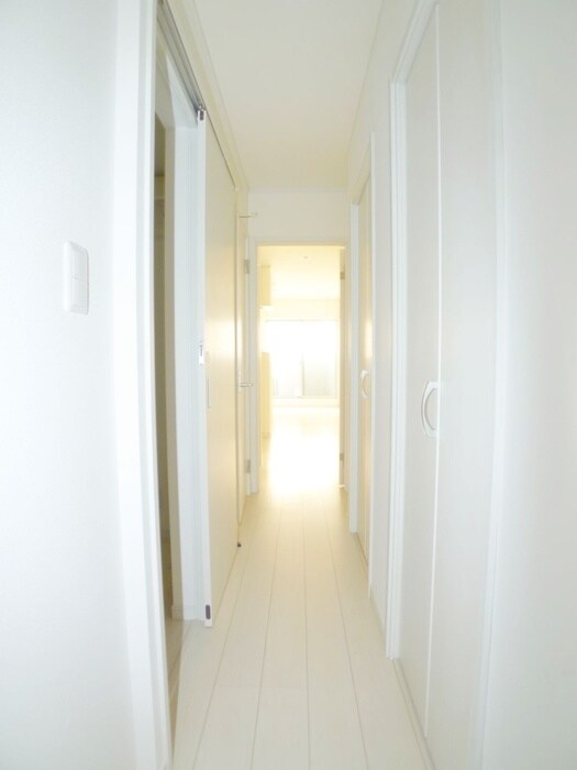 物件内観写真7　(廊下)